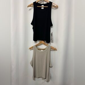 Member’s Mark Women’s Ribbed Black and Tan Tanks Tops XL Set of 2